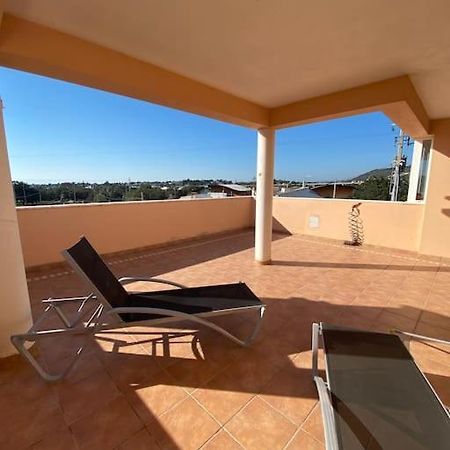 Stela ' S Guest House Лоуле Екстериор снимка